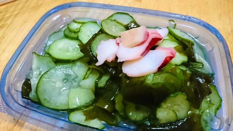 ワカメとキュウリとタコの酢の物